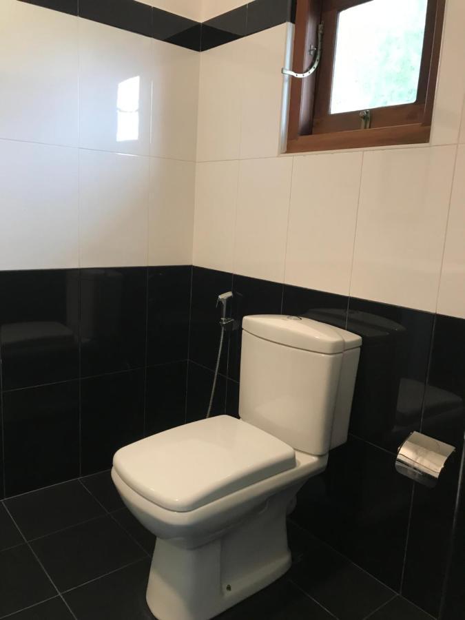 Apartamento The Dalawella Porch House Galle Exterior foto